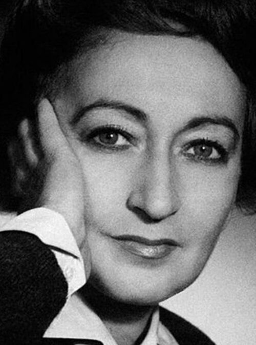 Alba de Céspedes in other languages.