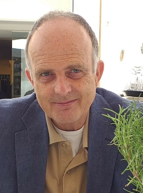Entretien avec Richard Dixon, traducteur de littérature italienne classique et contemporaine.