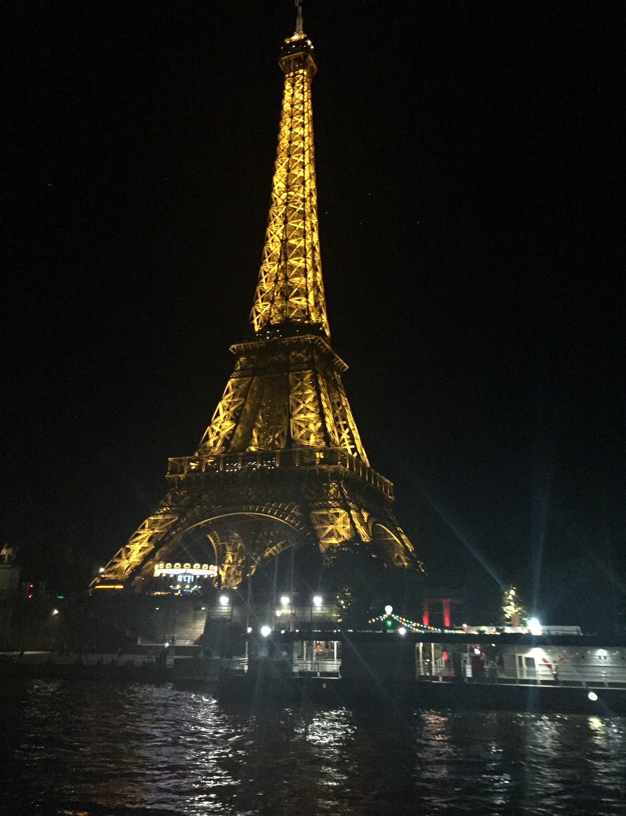 Paris: Independent Publishers and Italian Literature. Interviews with Laurent Feneyrou (Triestiana publishing), Patrizia Atzei (éditions NOUS) and Isabella Checcaglini (éditions Ypsilon)