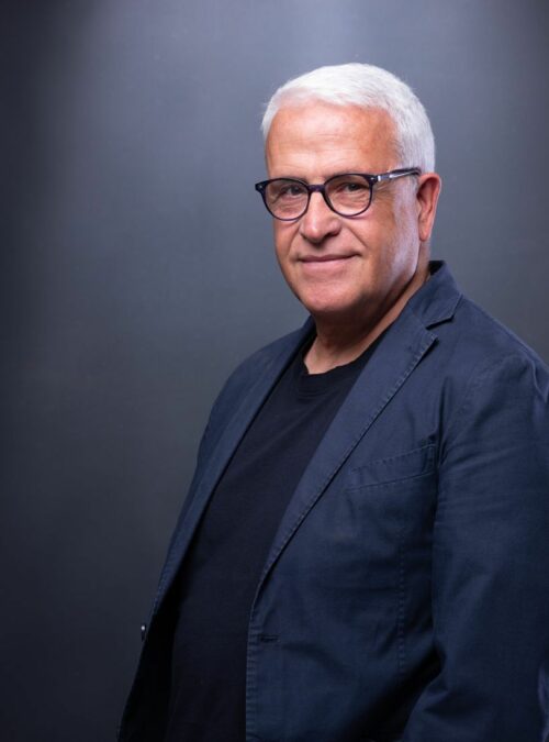 Paris: Roberto Alajmo